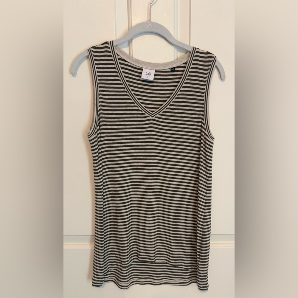 Cabi 5561 Surf Tank